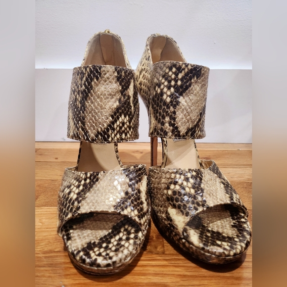 High heels - Picture 4 of 4